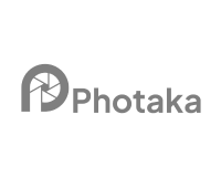 Gray logo with the word Photaka in lowercase letters. To the left, there is a circular shape with geometric segments cut out, resembling a camera shutter.